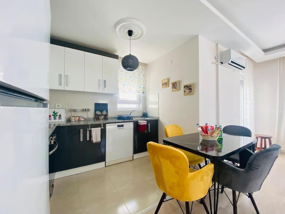 Aether Flats No7,Old Town, Beach, Central, Netflix Antalia Esterno foto