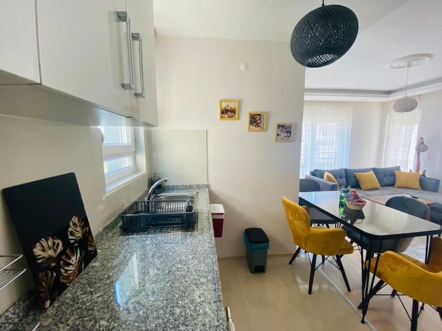 Aether Flats No7,Old Town, Beach, Central, Netflix Antalia Esterno foto